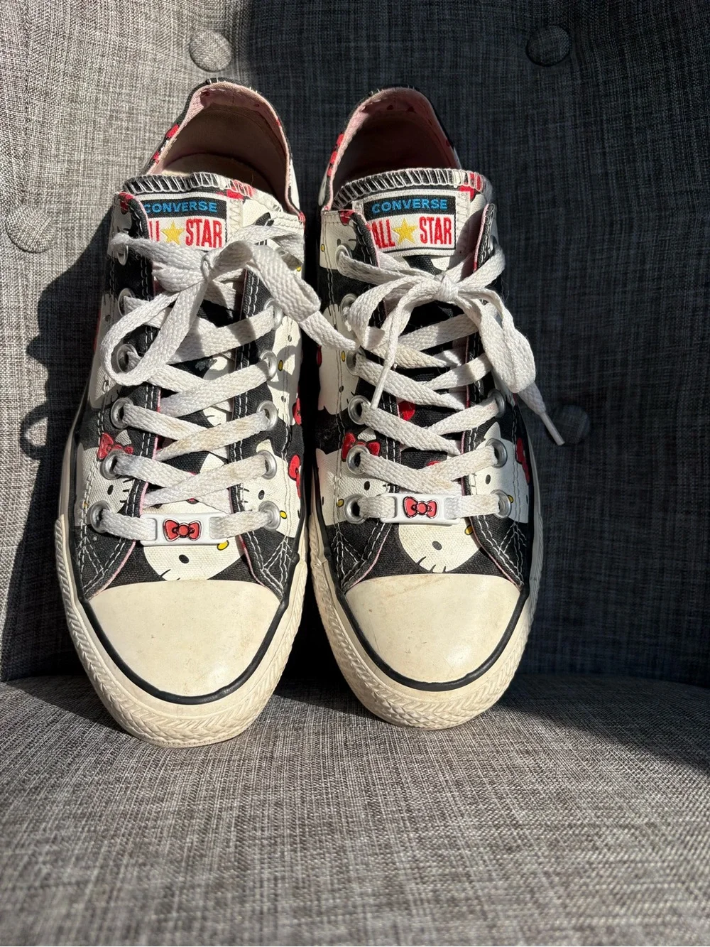 Converse Black Canvas Hello Kitty Women’s Sneakers with White Laces SZ. 8